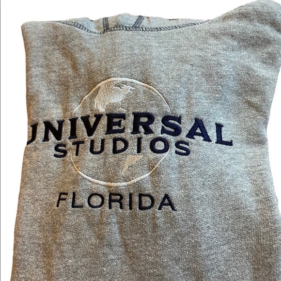 UNIVERSAL Studios Sweatshirt size small - Picture 2 of 6